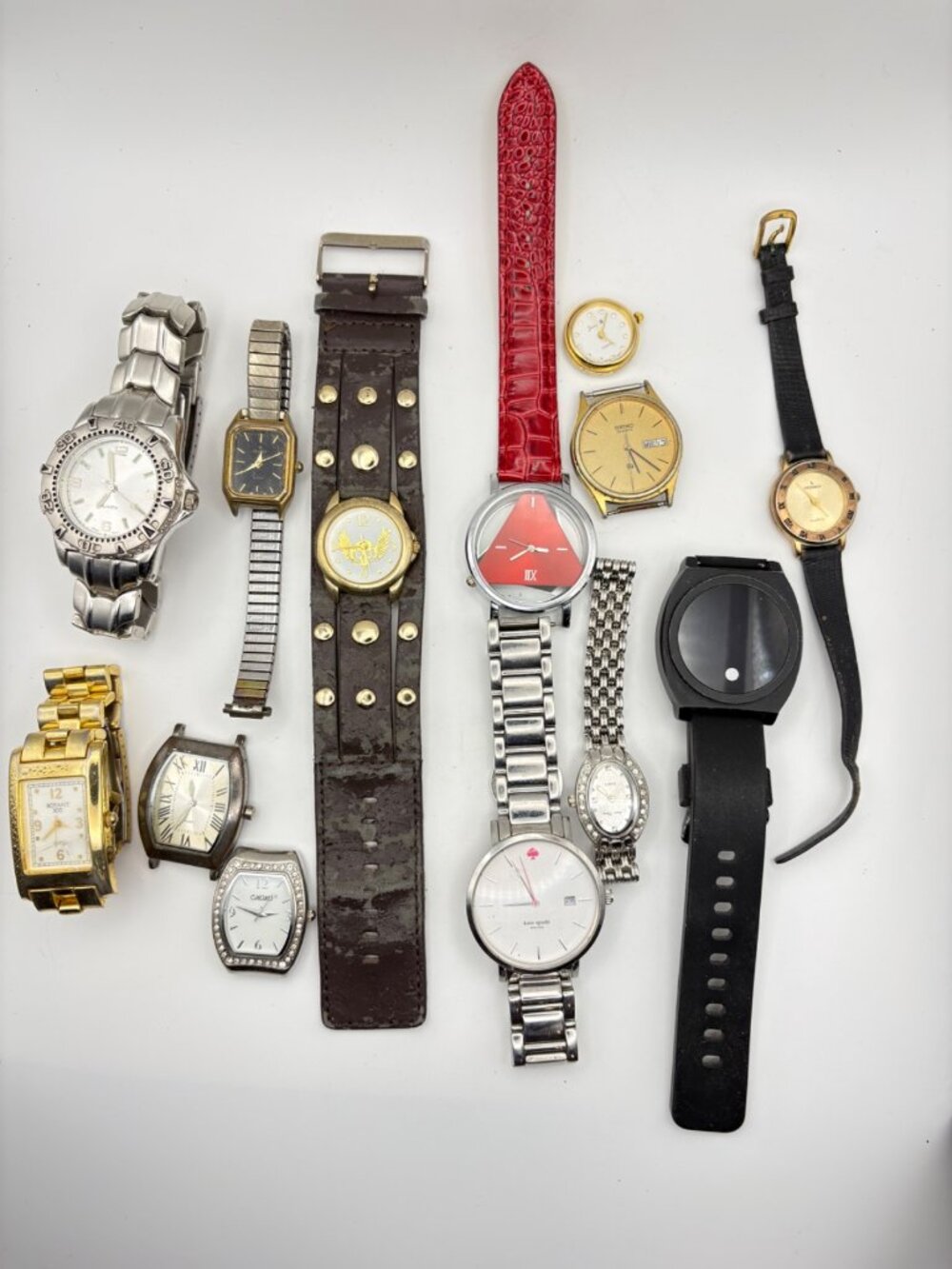 13 Vintage & Modern Wristwatch Lot Seiko Kate Spade Peugeot XOXO Repair Parts